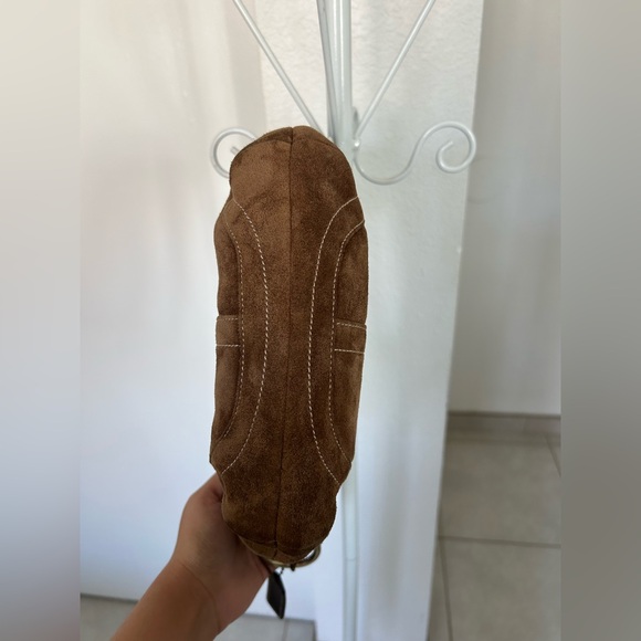 Coach #9503 brown suede small hobo - Picture 6 of 10